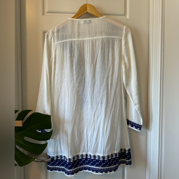 Vineyard Vines Pool Cover Up - Picture 4 of 5